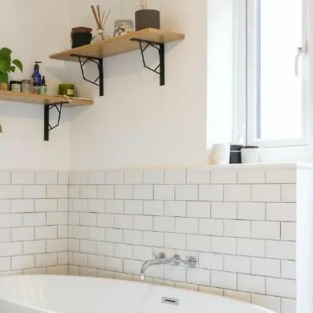 Stylish Rental House Se16 Londra Esterno foto