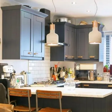 Stylish Rental House Se16 Londra Esterno foto